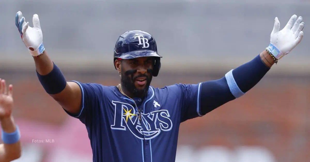 Cubano Yandy Díaz celebrando con Tampa Bay Rays